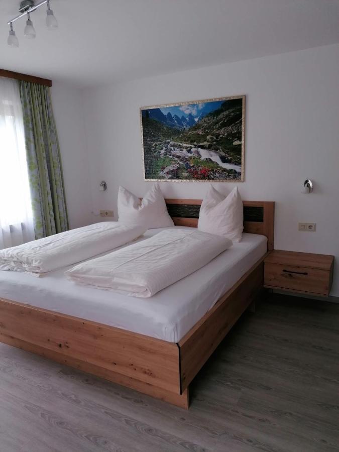 Bed and Breakfast Haus Bergkranz Лермос Экстерьер фото