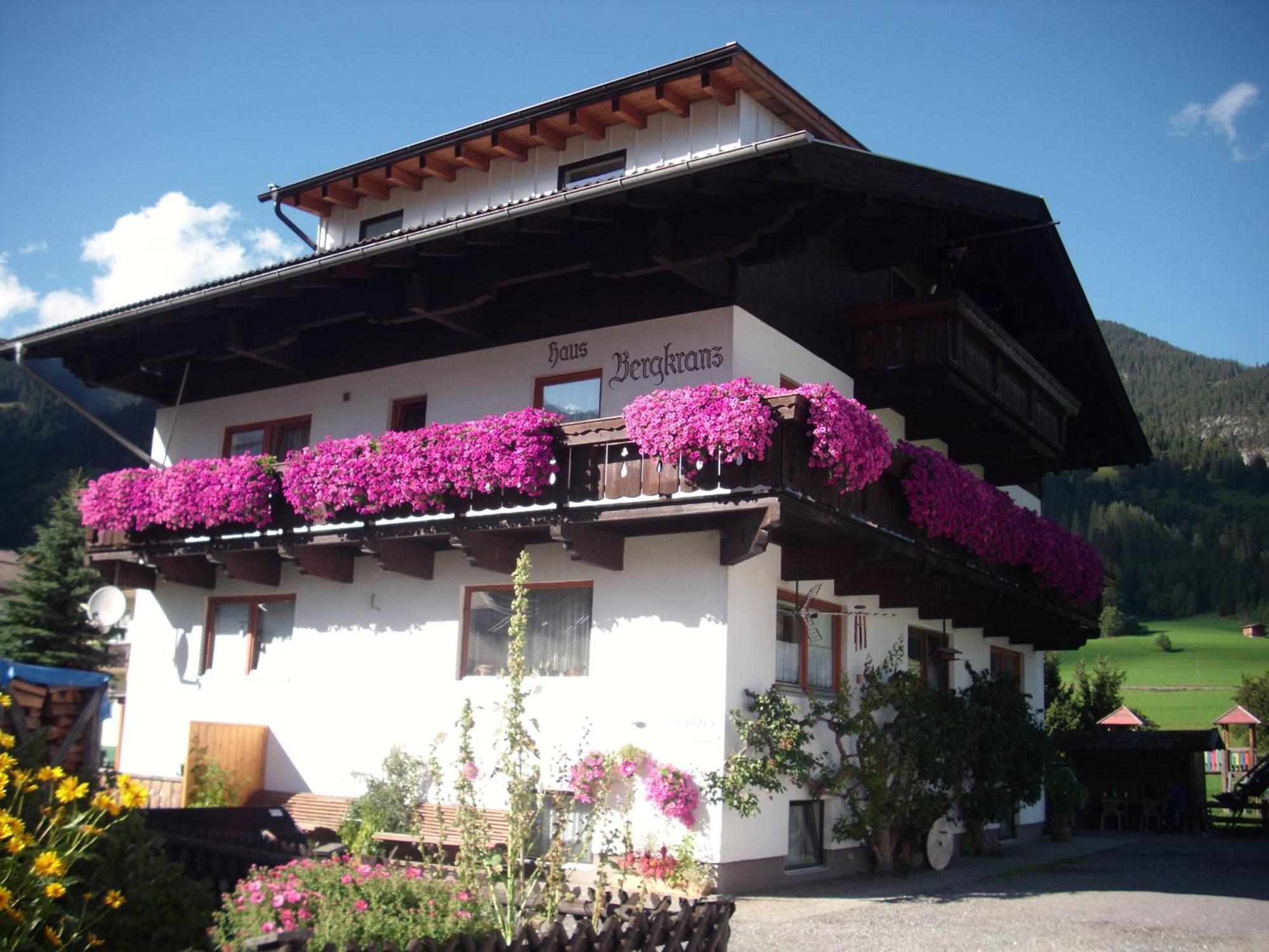 Bed and Breakfast Haus Bergkranz Лермос Экстерьер фото