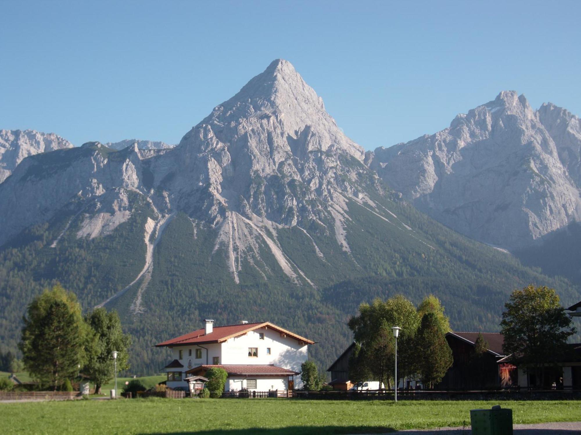 Bed and Breakfast Haus Bergkranz Лермос Экстерьер фото